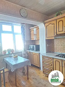 Satılır 2 otaqlı köhnə tikili 65 m² — Bakı 2 otaq 65.00 m²