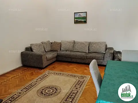 Satılır 3 otaqlı köhnə tikili 78 m²