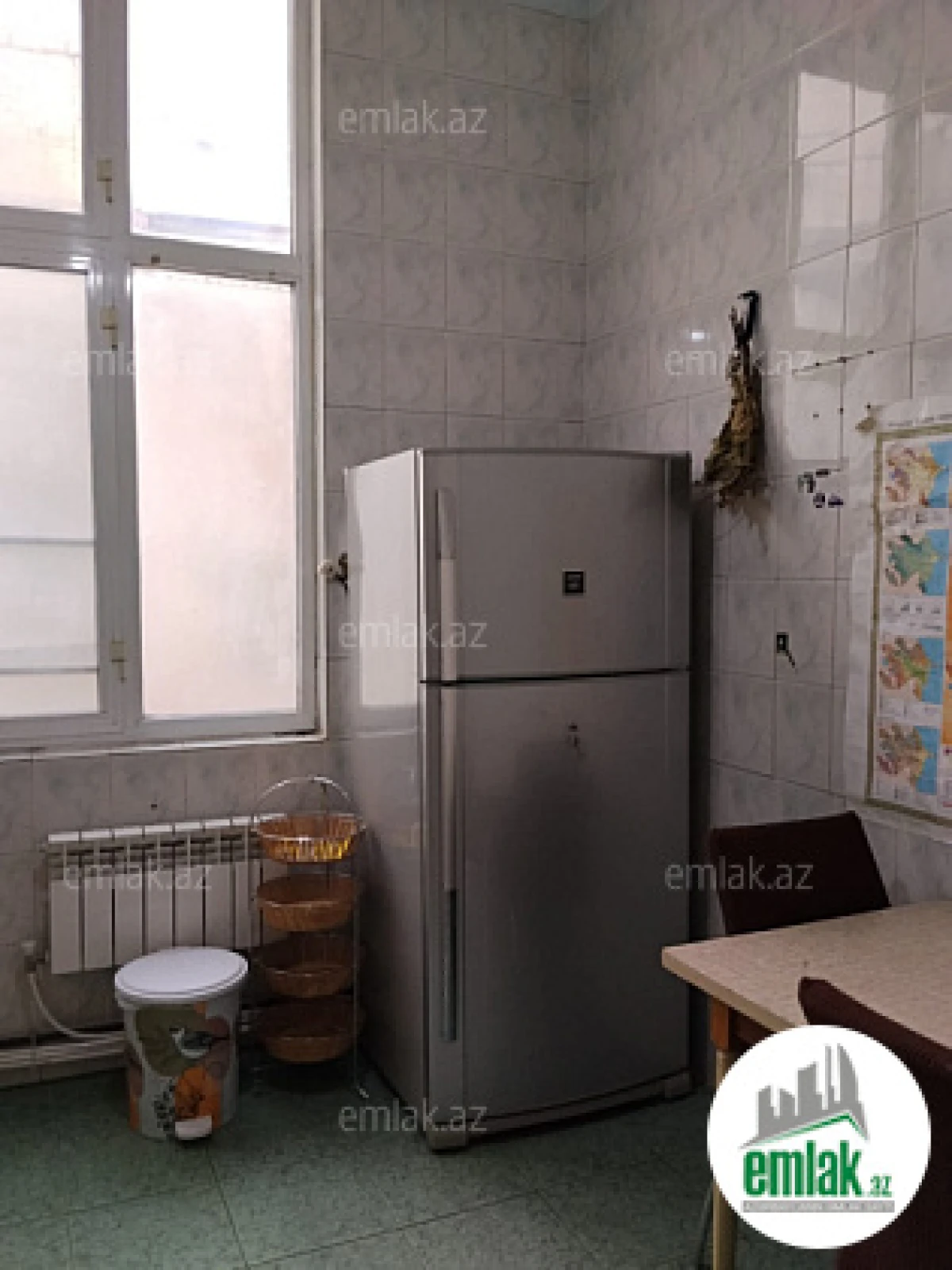 Satılır 3 otaqlı köhnə tikili 78 m²