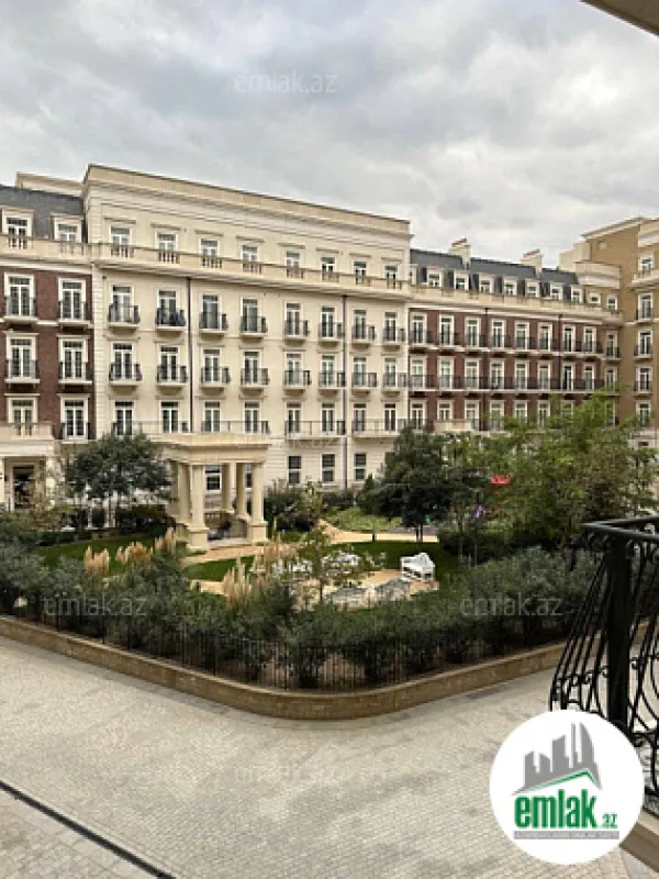 Satılır 4 otaqlı yeni tikili 152 m²