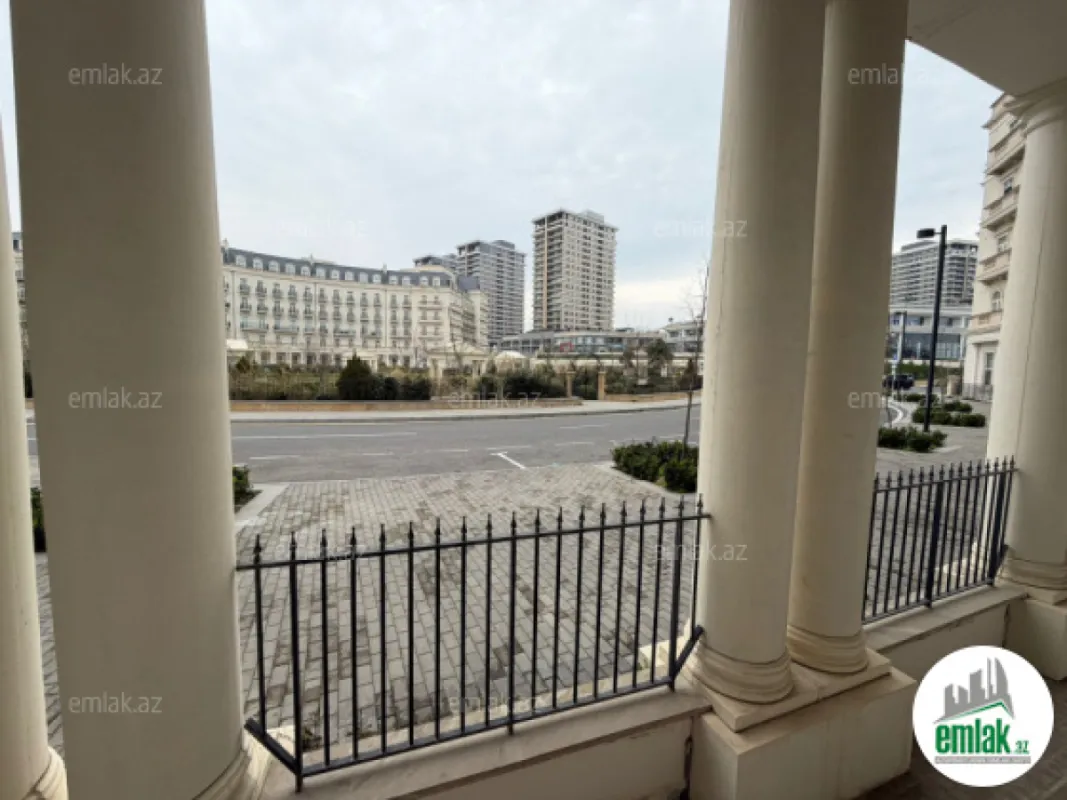 Satılır 4 otaqlı yeni tikili 152 m²