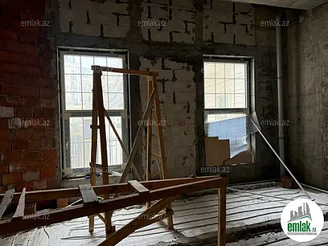 Satılır 4 otaqlı yeni tikili 152 m²