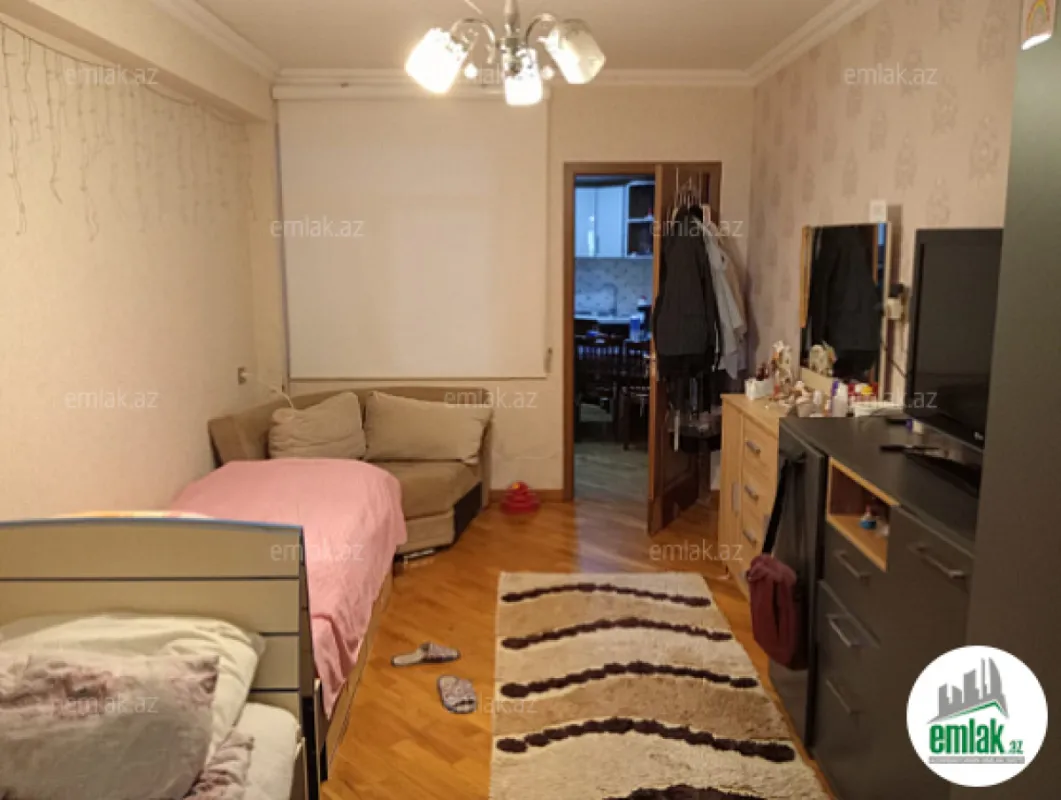 Satılır 3 otaqlı yeni tikili 110 m²