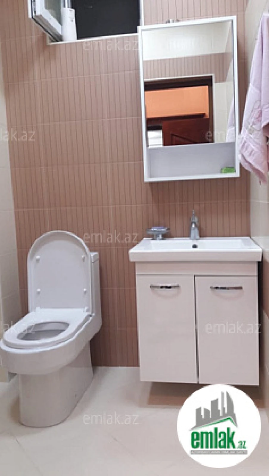 Satılır 6 otaqlı həyət evi 520 m²