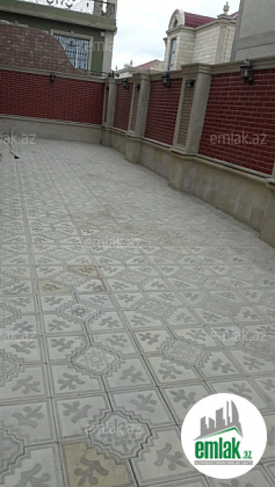 Satılır 6 otaqlı həyət evi 520 m²