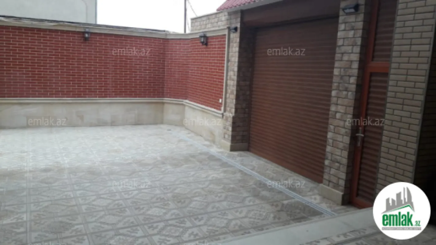 Satılır 6 otaqlı həyət evi 520 m²