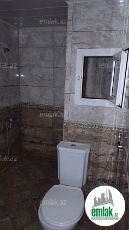 Satılır 2 otaqlı köhnə tikili 64 m²