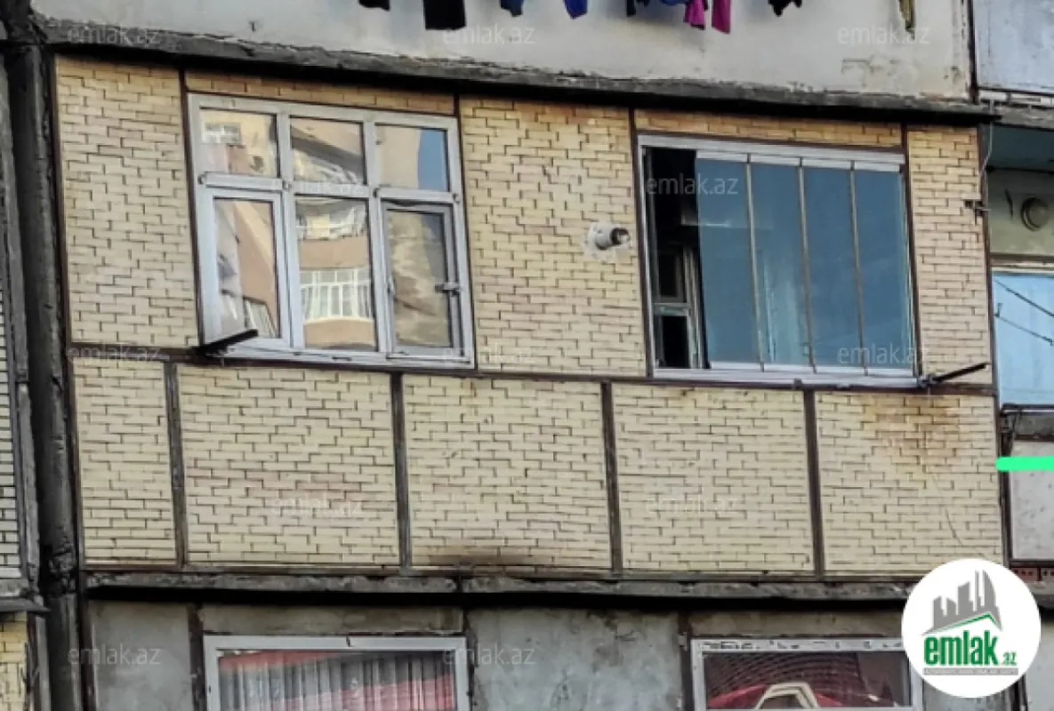 Satılır 2 otaqlı köhnə tikili 64 m²