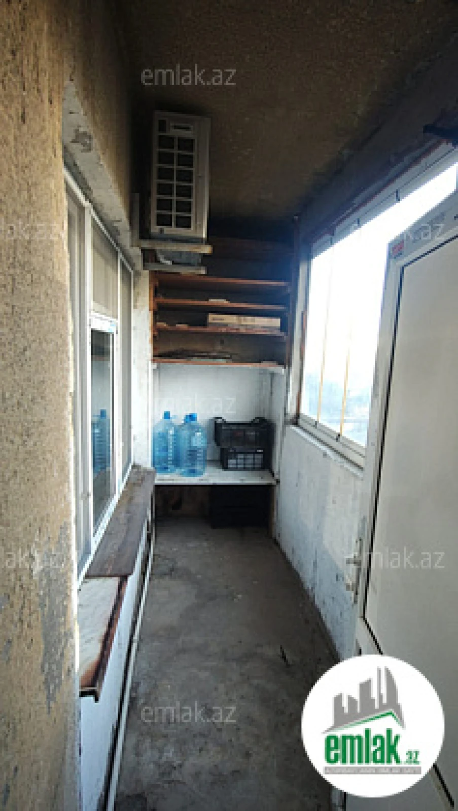 Satılır 2 otaqlı köhnə tikili 64 m²