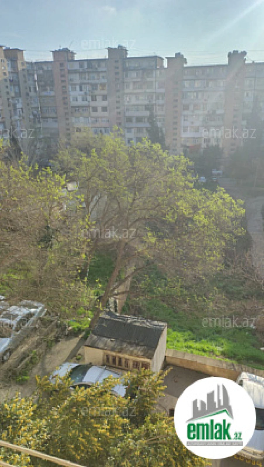 Satılır 2 otaqlı köhnə tikili 64 m²