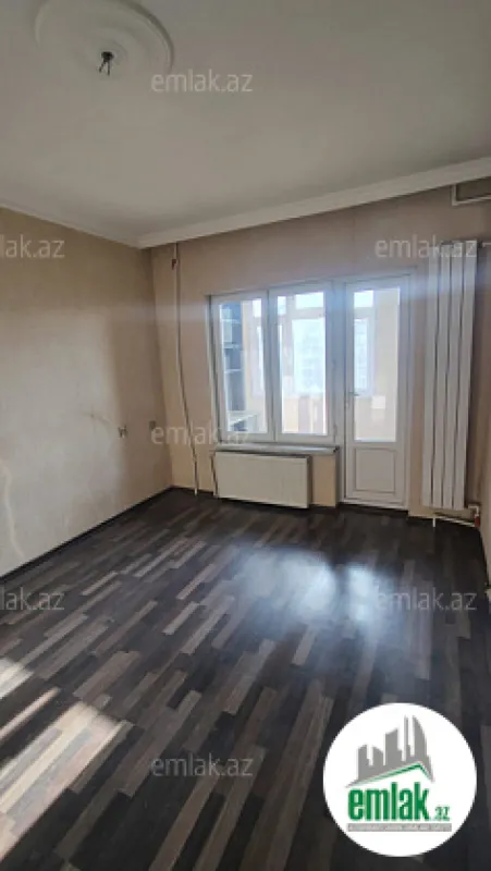 Satılır 2 otaqlı köhnə tikili 64 m²