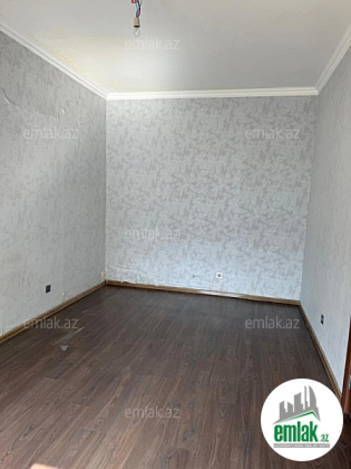 Satılır 2 otaqlı yeni tikili 43 m²