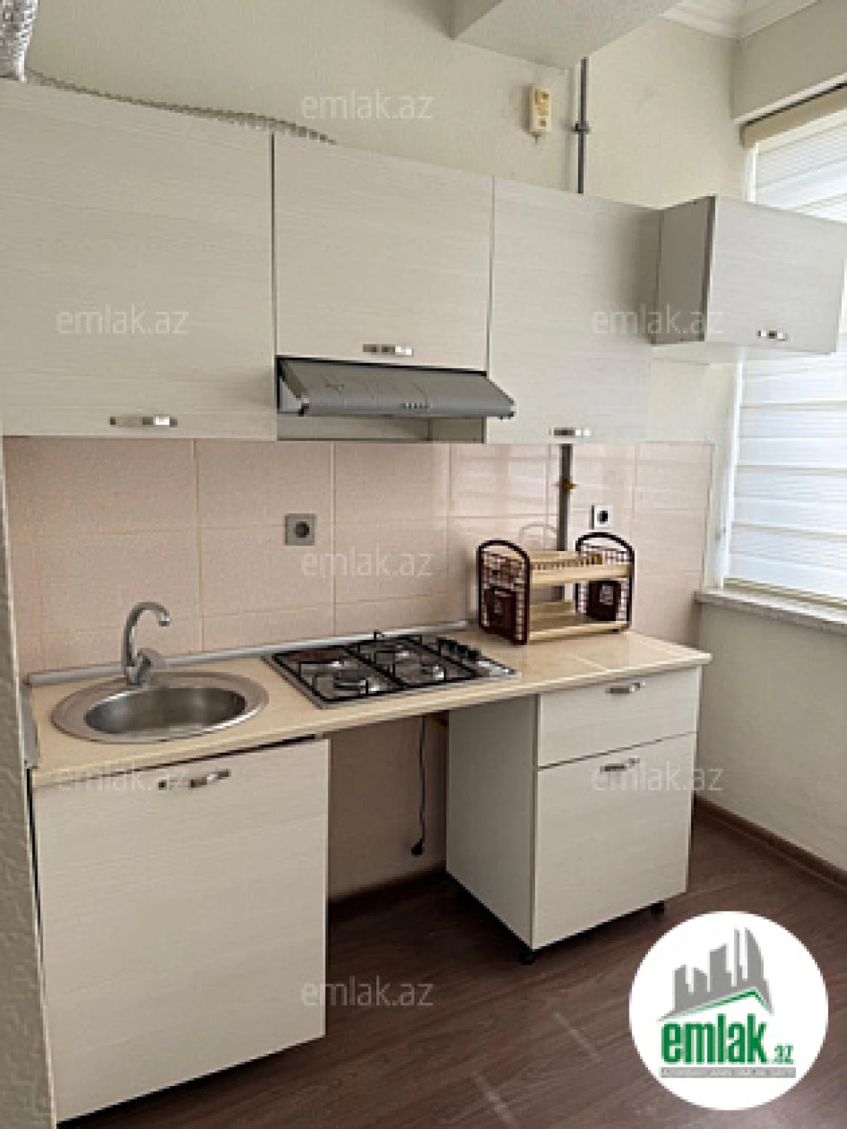 Satılır 2 otaqlı yeni tikili 43 m²