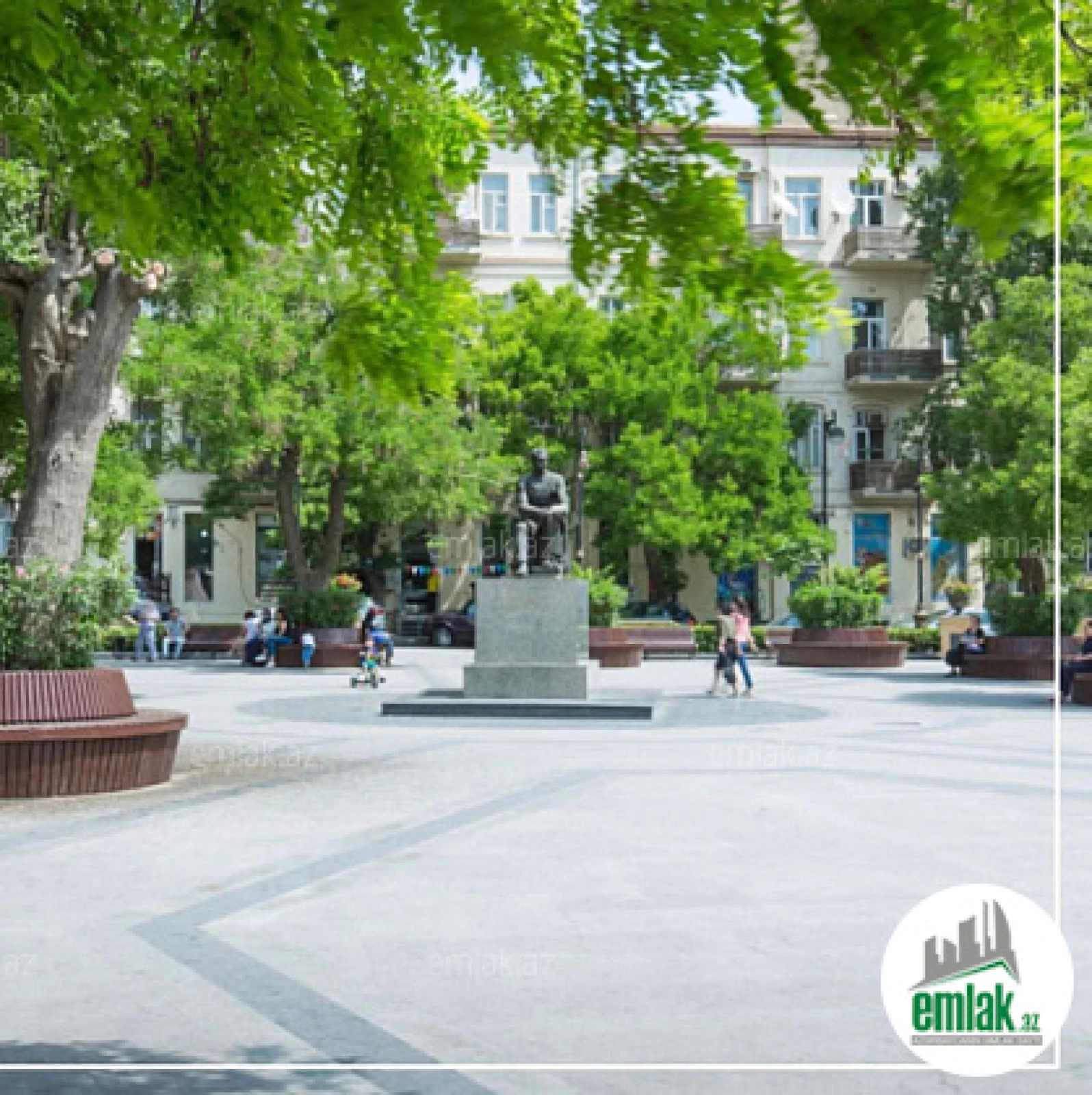 Satılır 2 otaqlı köhnə tikili 50 m²