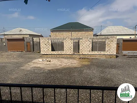 Satılır 6 otaqlı həyət evi 200 m² — Bakı 6 otaq 200.00 m²