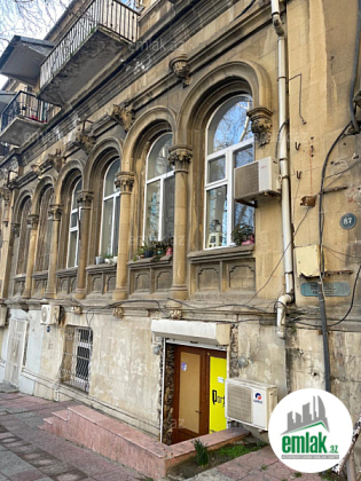 Satılır 3 otaqlı köhnə tikili 70 m²