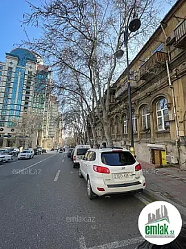Satılır 3 otaqlı köhnə tikili 70 m²