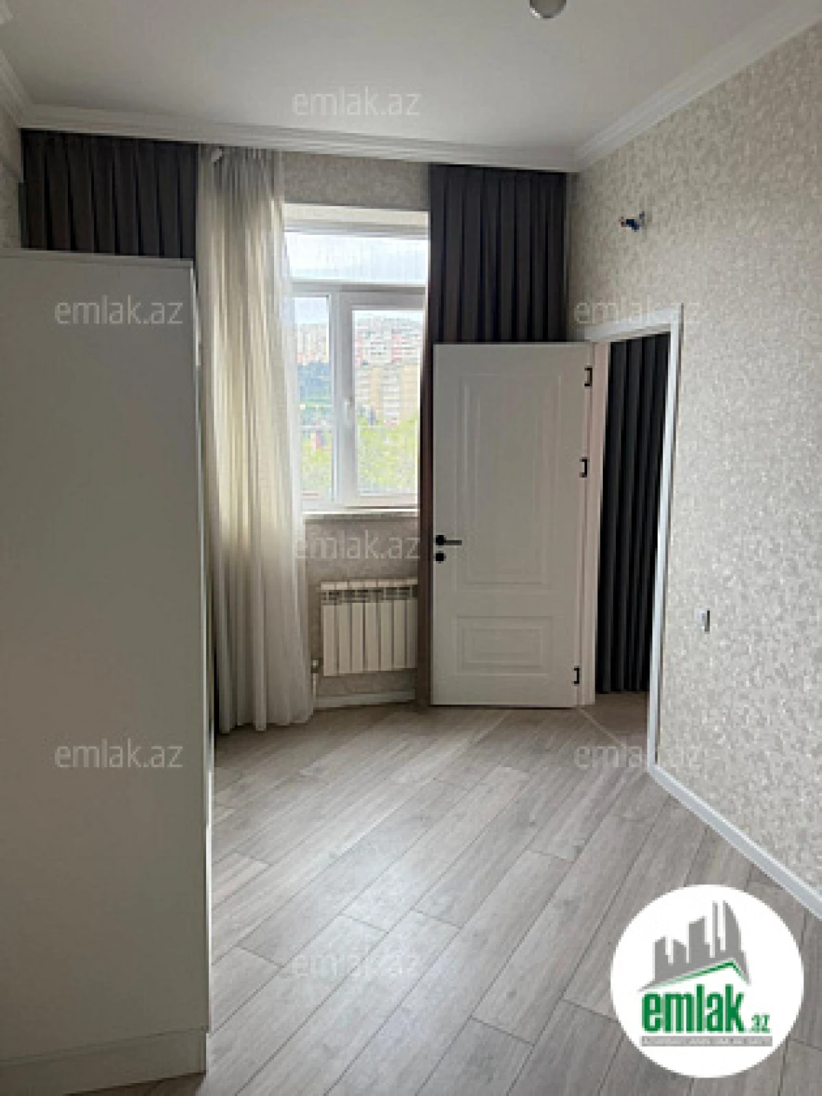 Satılır 3 otaqlı yeni tikili 80 m²