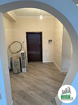 Satılır 3 otaqlı yeni tikili 80 m²