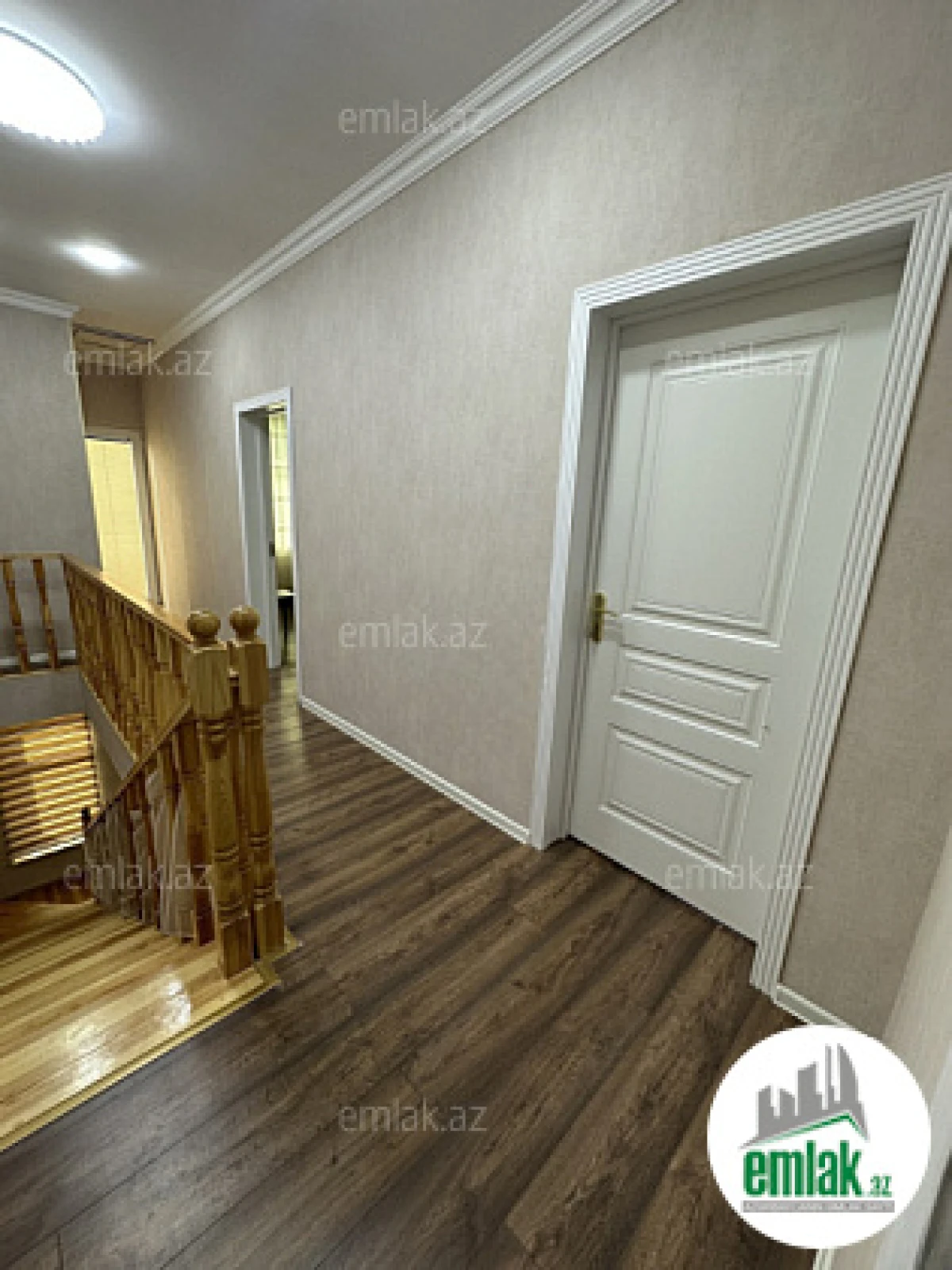 Satılır 4 otaqlı həyət evi 155 m²