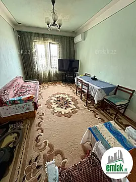 Satılır 4 otaqlı köhnə tikili 110 m² — Bakı 4 otaq 110.00 m²
