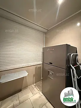 Satılır 4 otaqlı yeni tikili 210 m²
