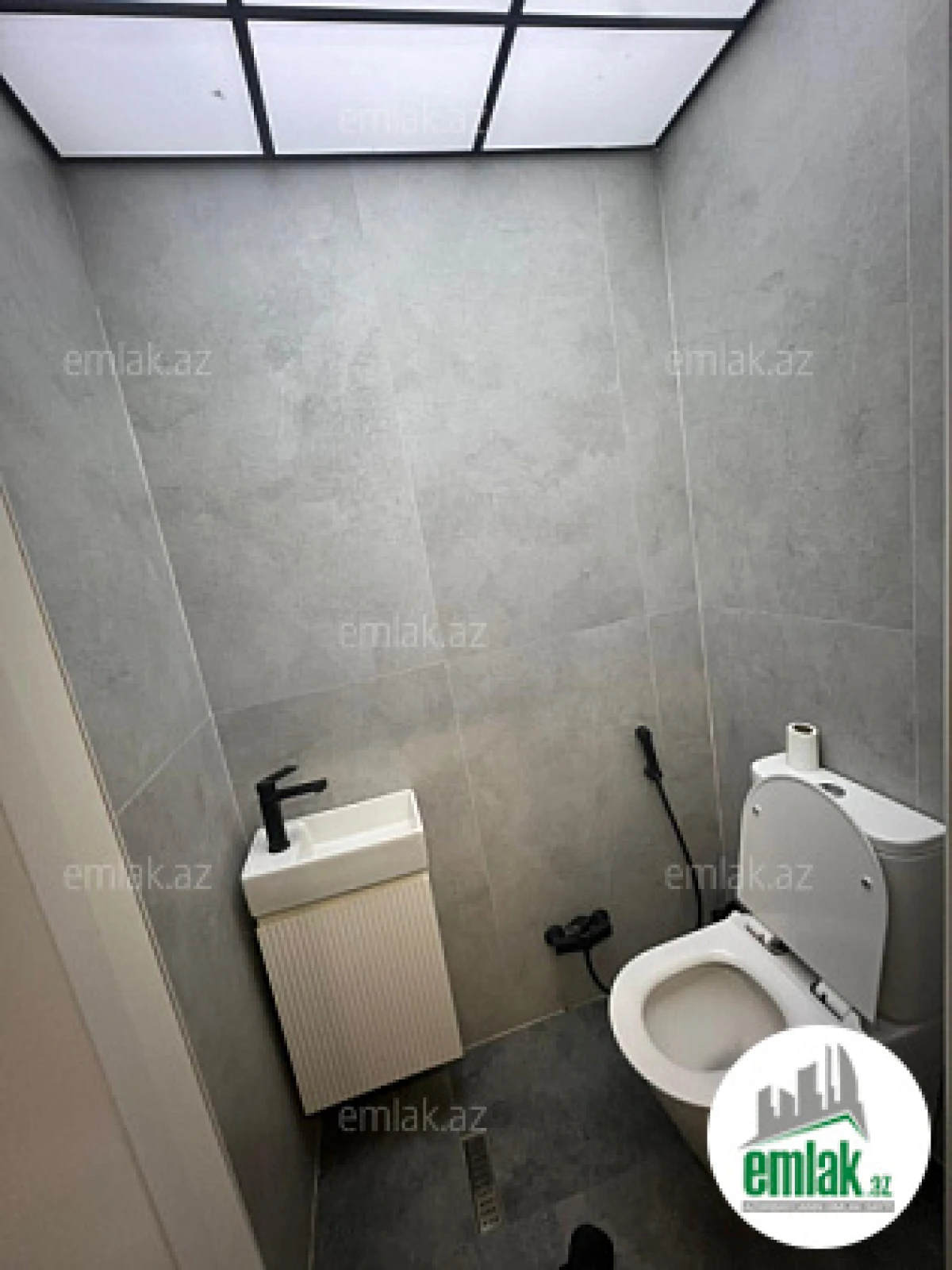 Satılır 2 otaqlı yeni tikili 66 m²