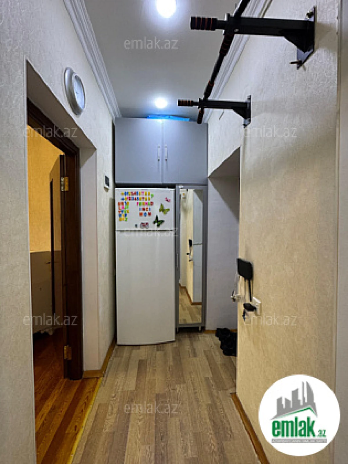 Satılır 2 otaqlı köhnə tikili 38 m²