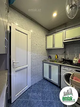 Satılır 2 otaqlı köhnə tikili 38 m²