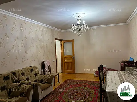 Satılır 3 otaqlı köhnə tikili 85 m²