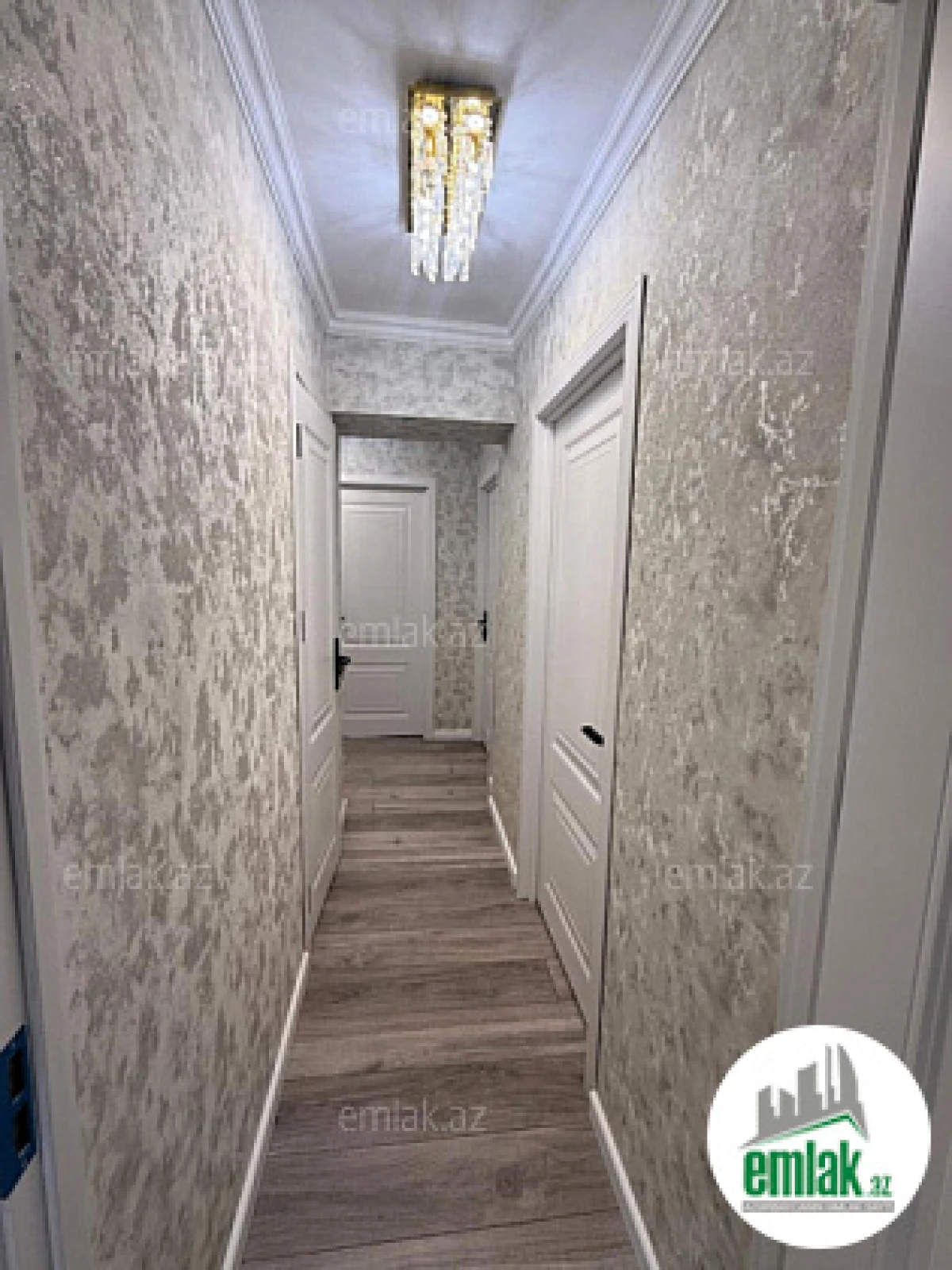 Satılır 3 otaqlı köhnə tikili 75 m²