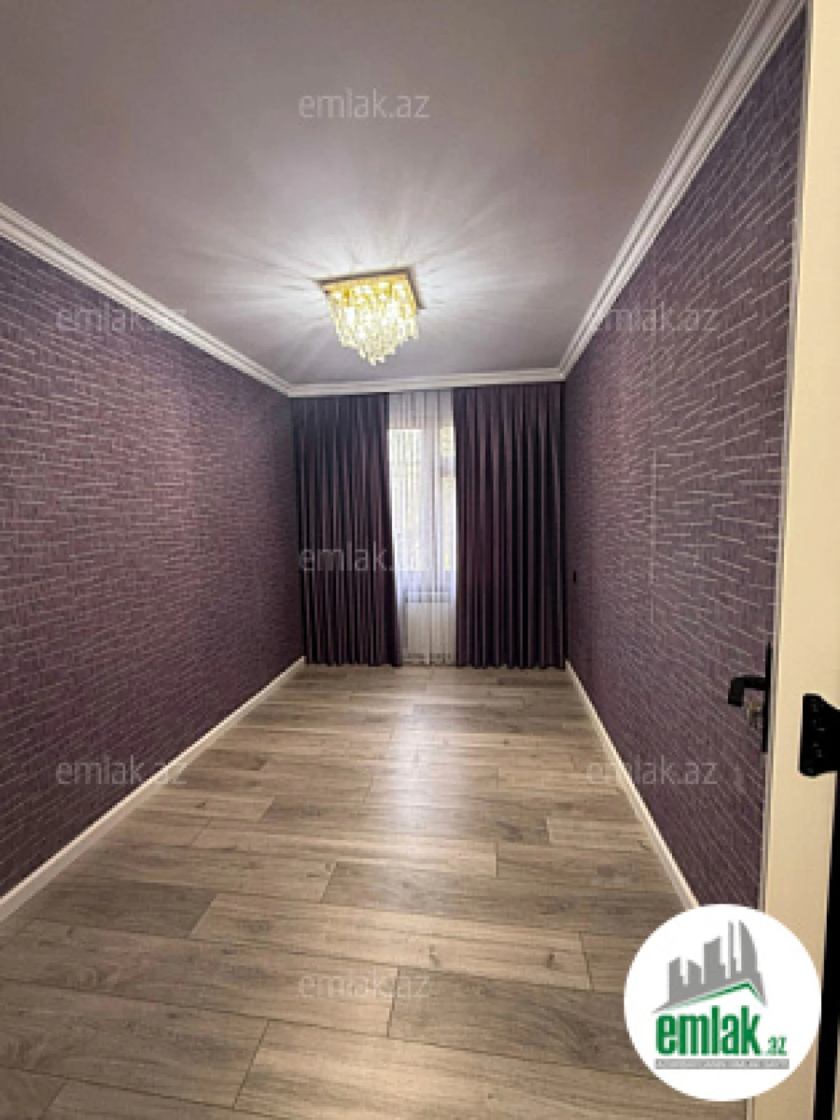 Satılır 3 otaqlı köhnə tikili 75 m²