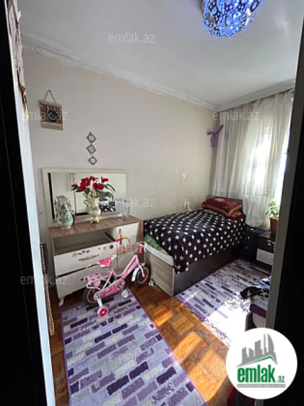 Satılır 4 otaqlı yeni tikili 90 m²