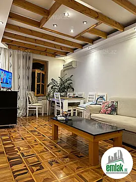 Satılır 4 otaqlı köhnə tikili 110 m² — Bakı 4 otaq 110.00 m²
