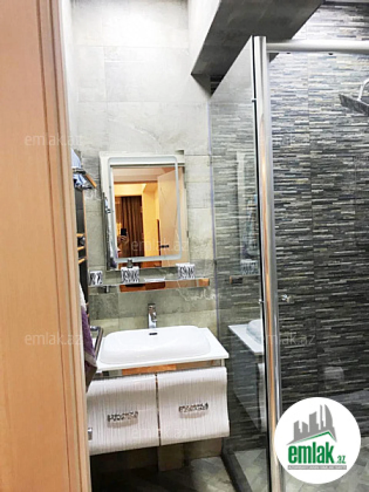 Satılır 2 otaqlı yeni tikili 78 m²