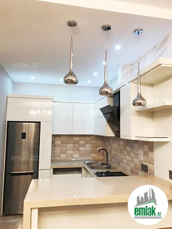 Satılır 2 otaqlı yeni tikili 78 m²