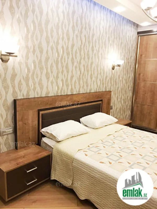 Satılır 2 otaqlı yeni tikili 78 m²