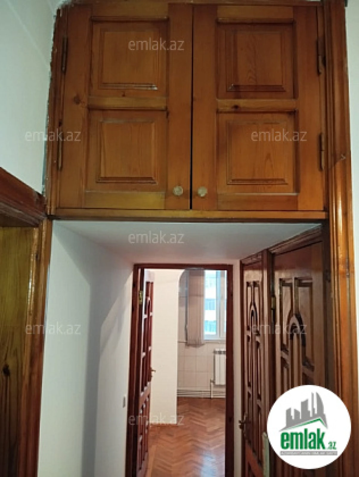 Satılır 3 otaqlı köhnə tikili 90 m²