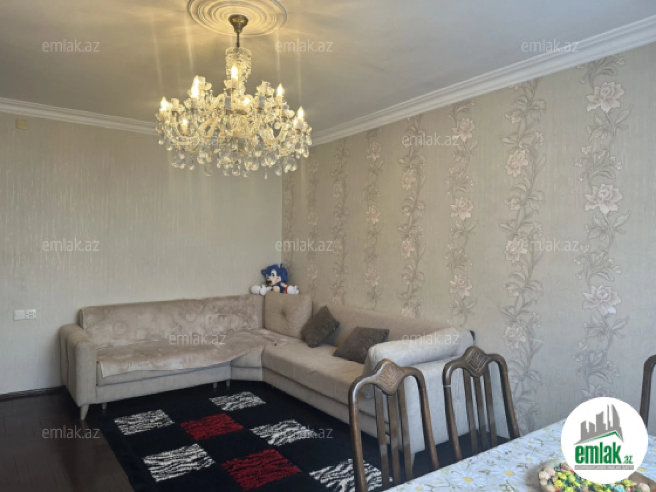 Satılır 2 otaqlı köhnə tikili 50 m²