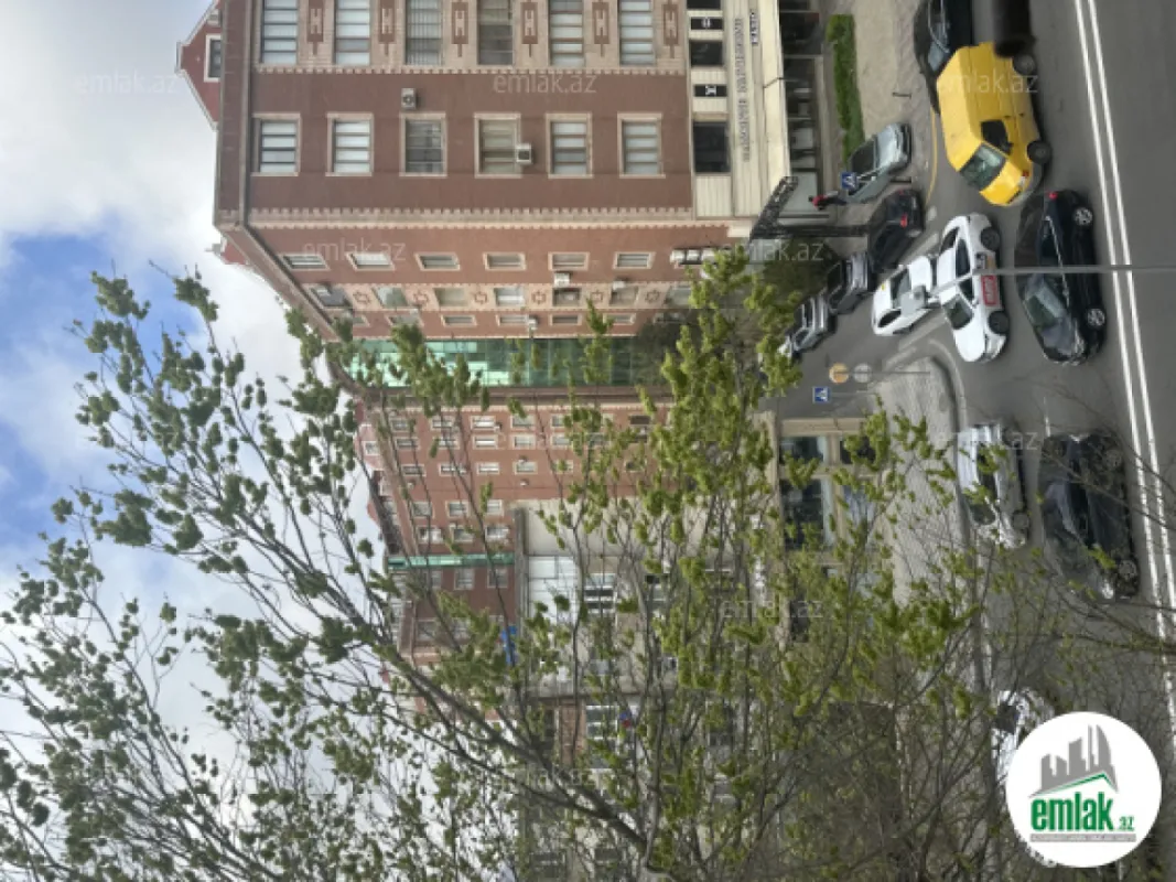 Satılır 2 otaqlı köhnə tikili 50 m²