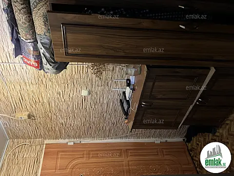 Satılır 2 otaqlı köhnə tikili 45 m²