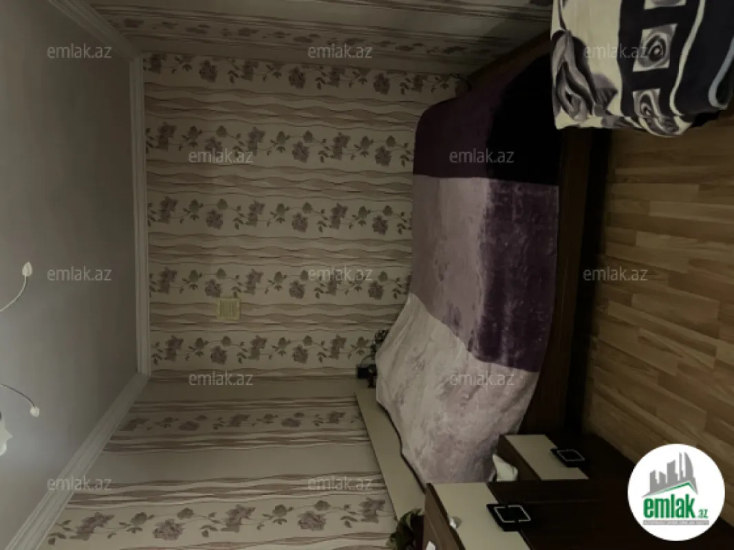 Satılır 2 otaqlı köhnə tikili 45 m²