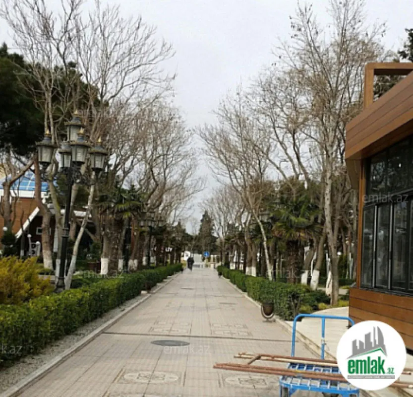 Satılır 2 otaqlı köhnə tikili 75 m²