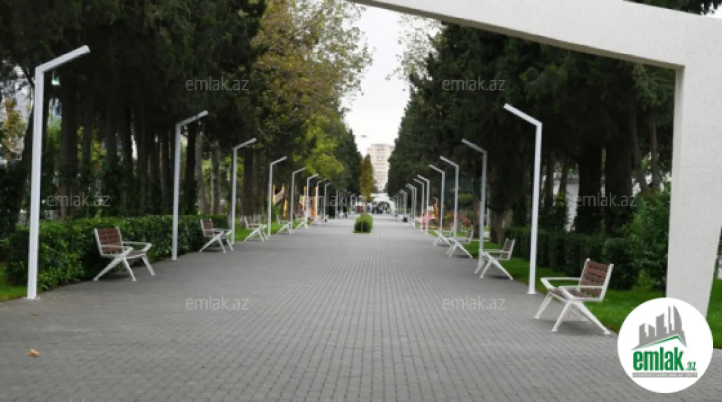 Satılır 2 otaqlı köhnə tikili 75 m²