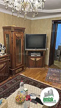 Satılır 3 otaqlı köhnə tikili 58 m² — Bakı 3 otaq 58.00 m²