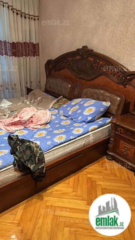 Satılır 3 otaqlı köhnə tikili 58 m²