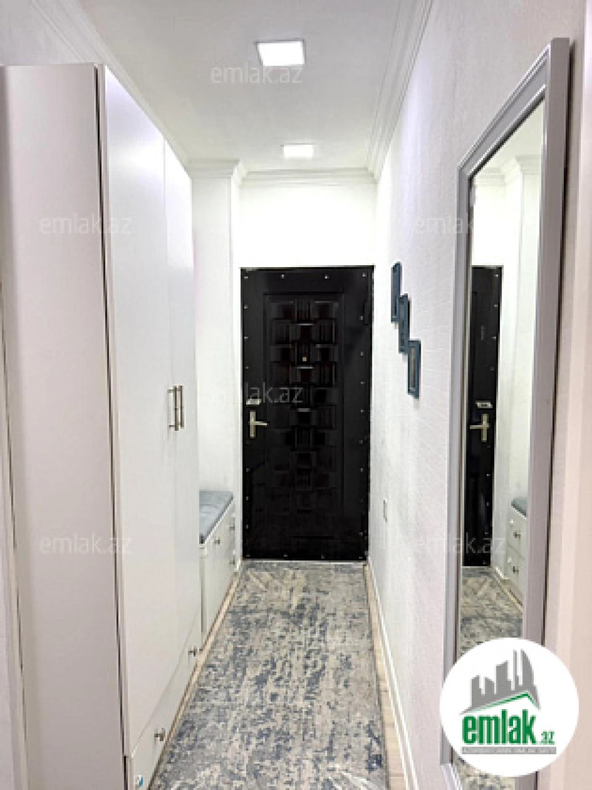 Satılır 2 otaqlı köhnə tikili 45 m²