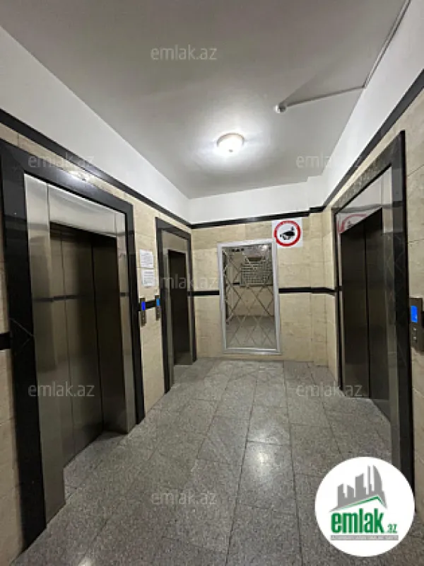 Satılır 3 otaqlı yeni tikili 70 m²