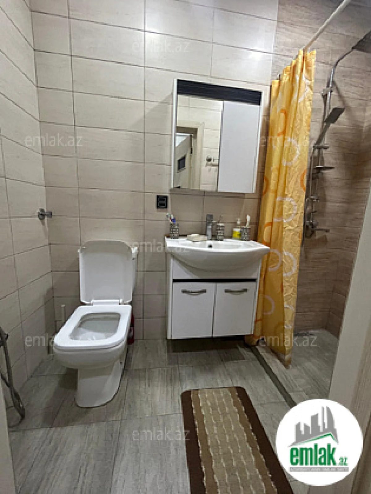 Satılır 3 otaqlı yeni tikili 70 m²