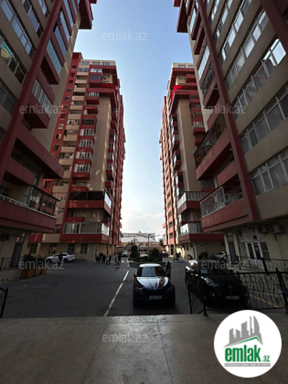 Satılır 3 otaqlı yeni tikili 70 m²